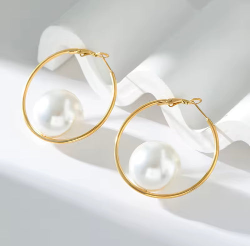 Sindy Hoop Earrings