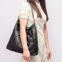 Quilted Chain Shoulder Bag