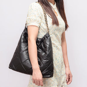 Quilted Chain Shoulder Bag